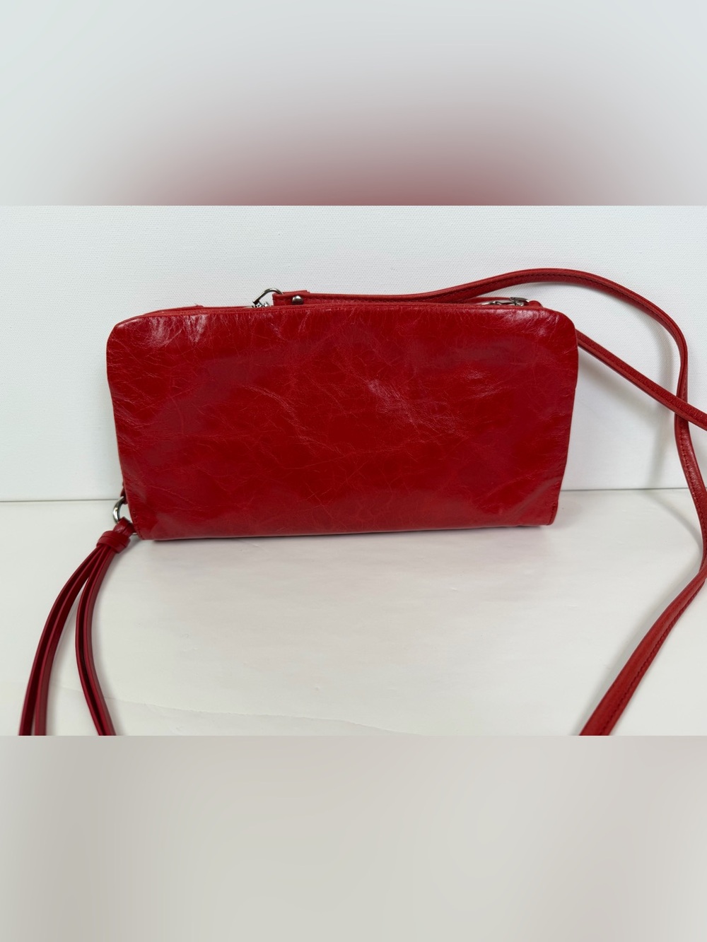 Red leather Hobo crossbody - Picture 2 of 10